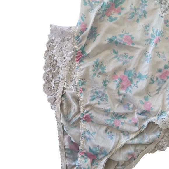 VINTAGE ASHLEY TAYLOR FLORAL BODYSUIT - Picture 3 of 5